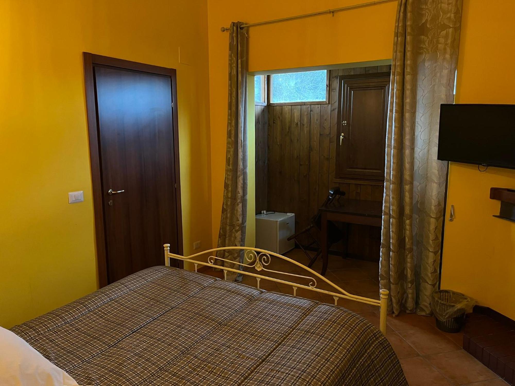 Le Ganze Bed & Breakfast Ceprano Phòng bức ảnh